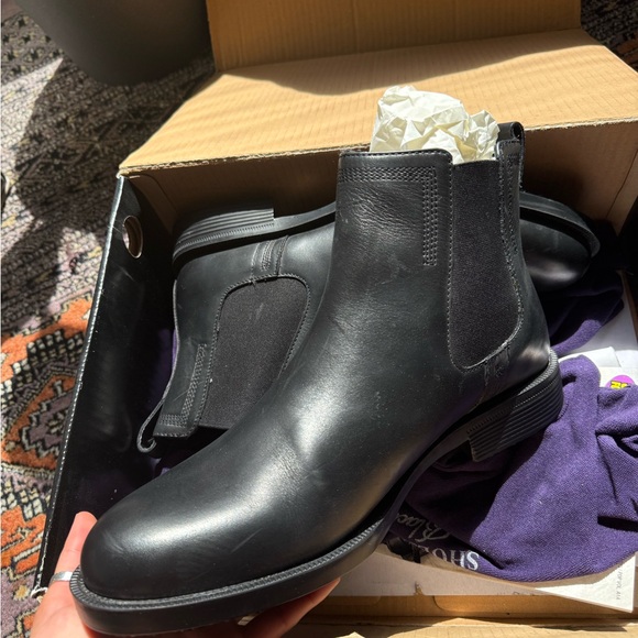 Shoes For Crews Black Leather Ankle Boots - Picture 1 of 6